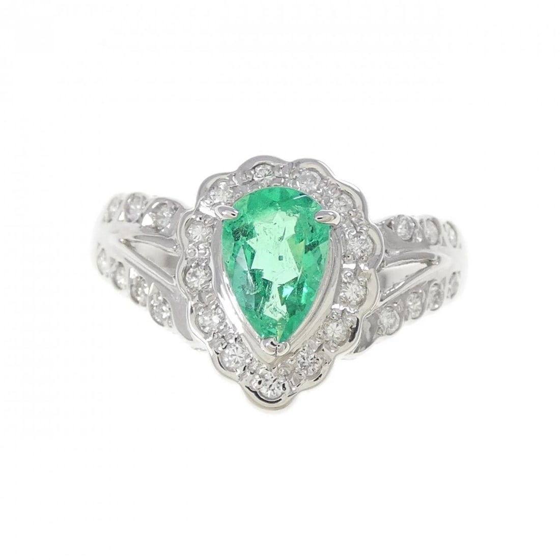 PT900 EMERALD RING - 2