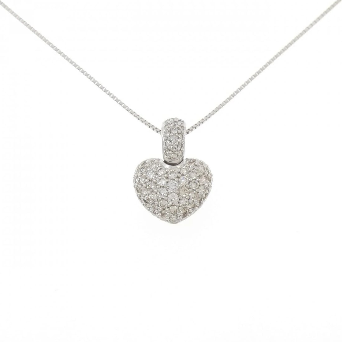 K18WG HEART PAVE DIAMOND NECKLACE: K18WG Heart Pave Diamond Necklace Brand: Unbranded Type: Necklace Material: K18 White Gold, Main Stone/Creation Natural Color: WG Size: 45cmActualSize Pendant top H x W: 18.2mmx13.5mm Chain
