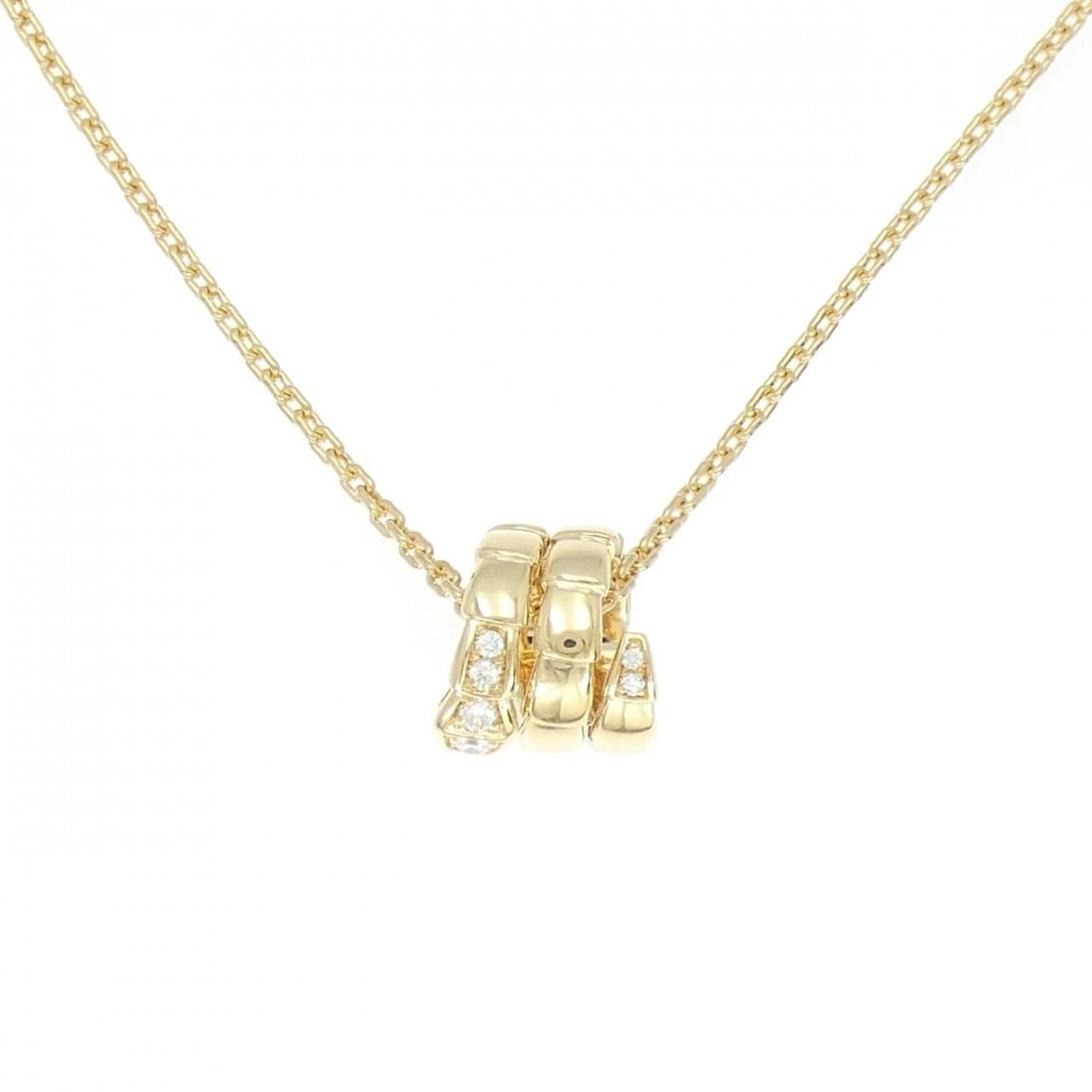 BVLGARI SERPENTI VIPER NECKLACE: BVLGARI Serpenti Viper Necklace Brand: BVLGARI Type: Necklace Material: 750 Yellow Gold, Main Stone/Creation Natural Color: Yellow Gold Size: ActualSize Pendant top H x W: 12.8mmx12.0mm Chain
