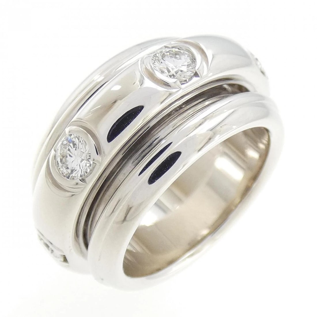 PIAGET POSESHON RING: Piaget Poseshon Ring Brand: PIAGET Type: Ring Material: 750 White Gold, Main Stone/Creation Natural Color: White Size: 4.5 (US size) Accessories: None Accessories Notice: When purchasing