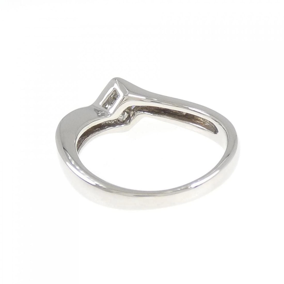 PT900 DIAMOND RING - 3