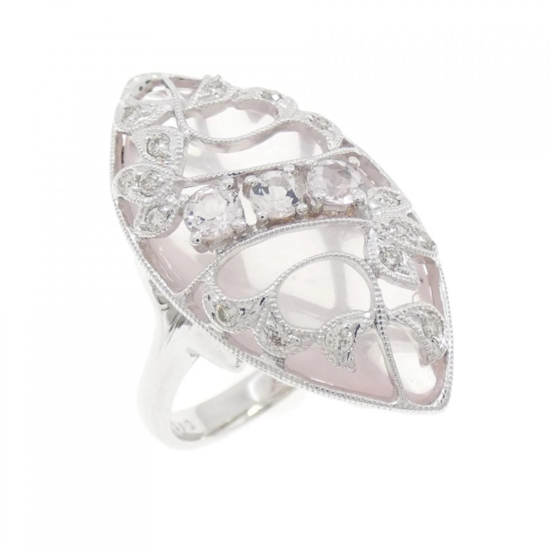 750WG COLOR STONE RING: 750WG Color Stone Ring Brand: Unbranded Type: Ring Material: 750 White Gold, Main Stone/Creation Natural Color: WG Size: 5.5 -6 US Accessories: None Accessories Notice: When purchasing