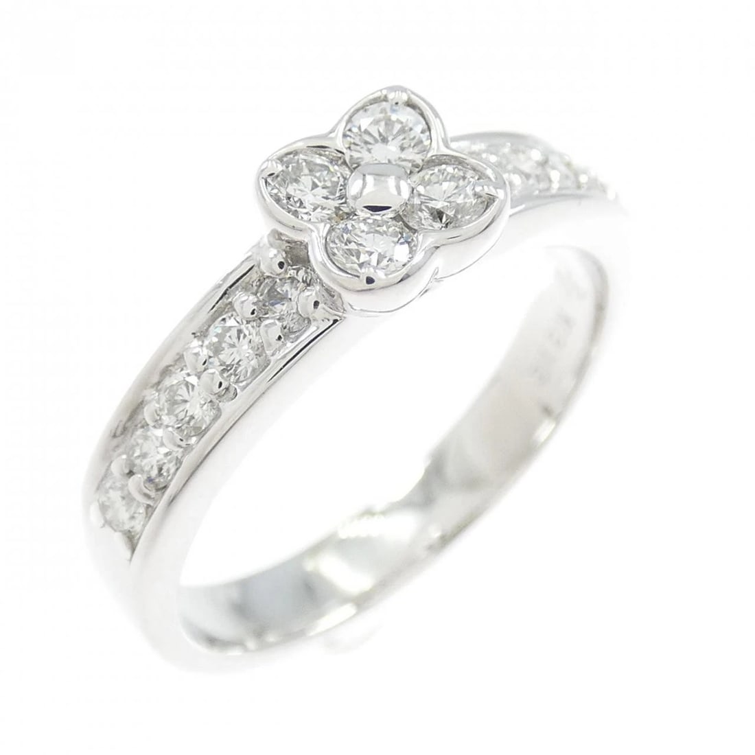 PONTE VECCHIO FLOWER DIAMOND RING: Ponte Vecchio Flower Diamond Ring Brand: Ponte Vecchio Type: Ring Material: K18 White Gold, Main Stone/Creation Natural Color: White Gold Size: 5 (US size) Accessories: None Accessories No