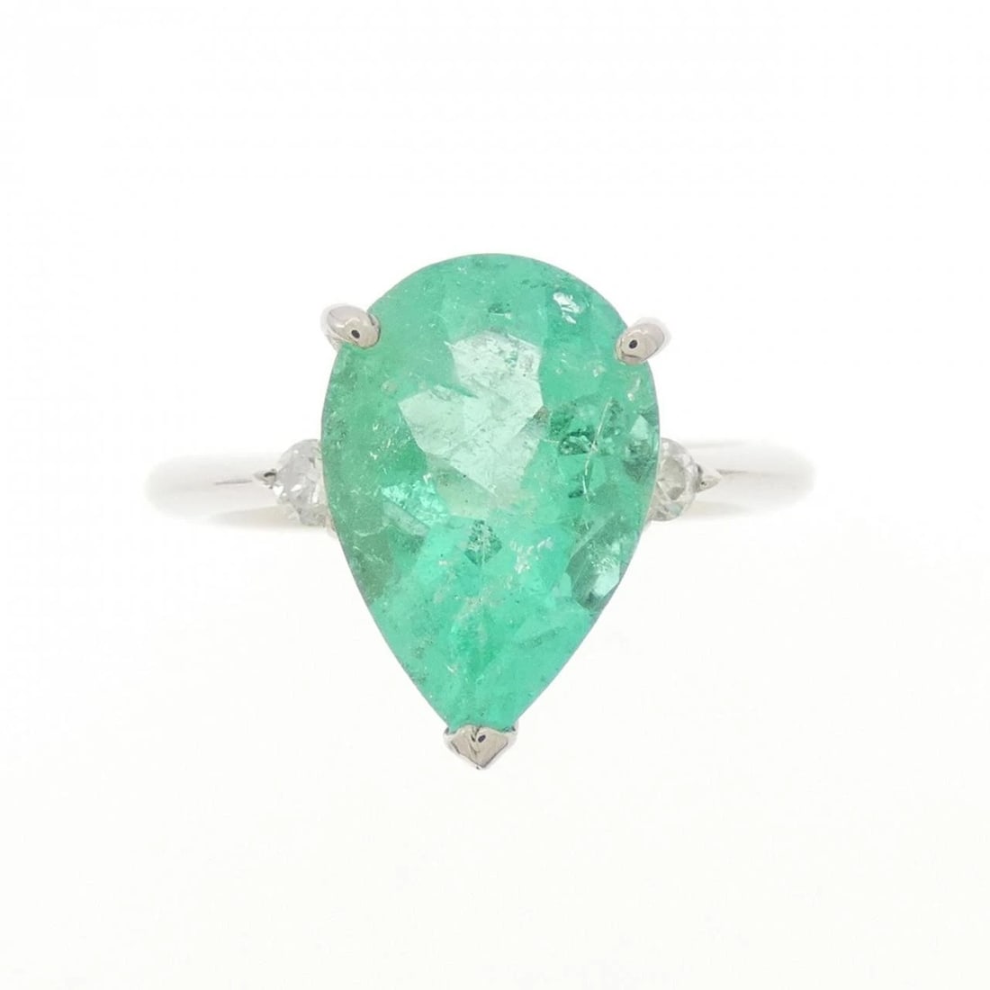 PT900 EMERALD RING - 2
