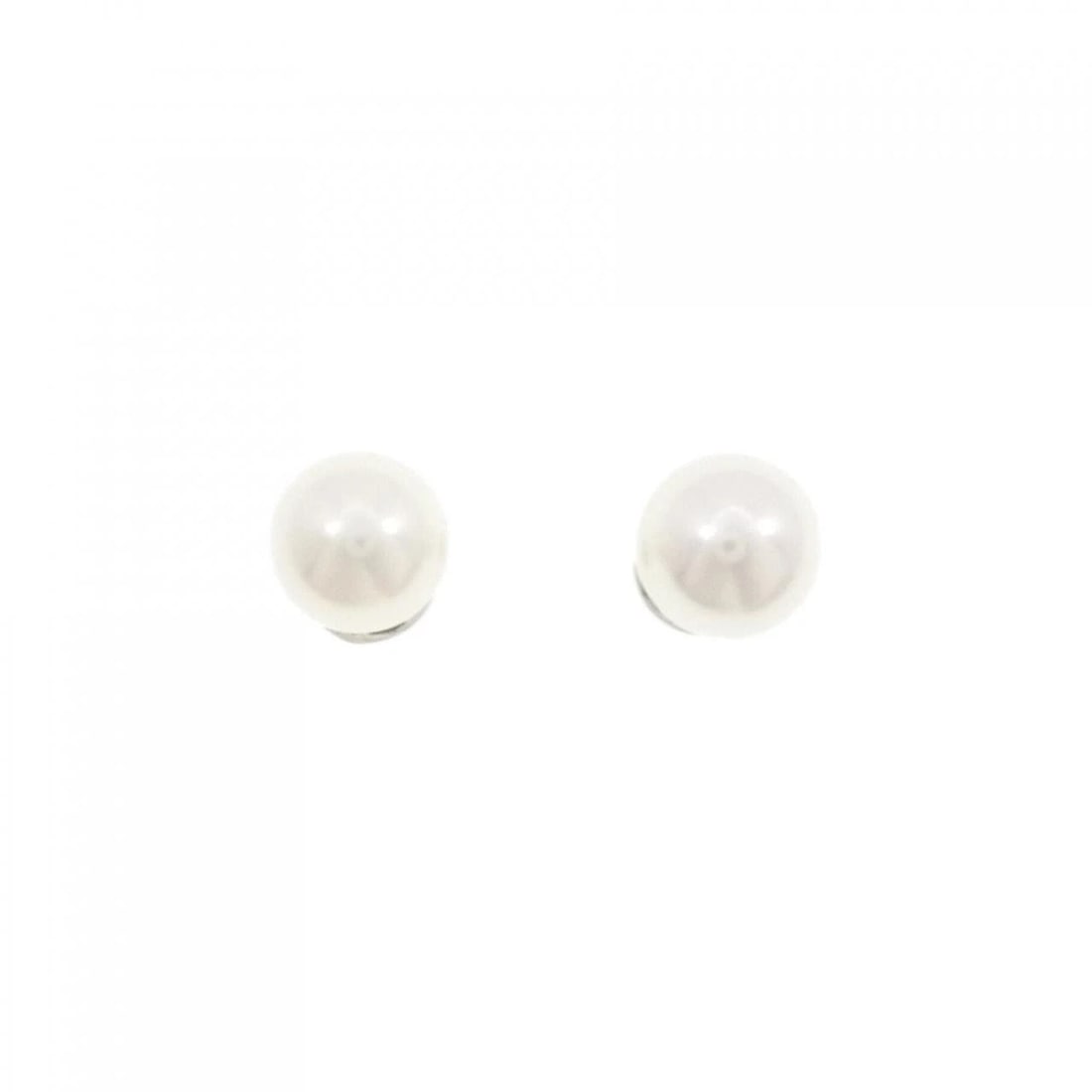 TASAKI REFINED REBELLION EARRINGS: TASAKI Refined Rebellion Earrings Brand: TASAKI Type: Earrings Material: 750 White Gold, Main Stone/Creation Akoya Pearl Color: White Gold Size: ActualSize Diameter: 7.5mm Accessories: None