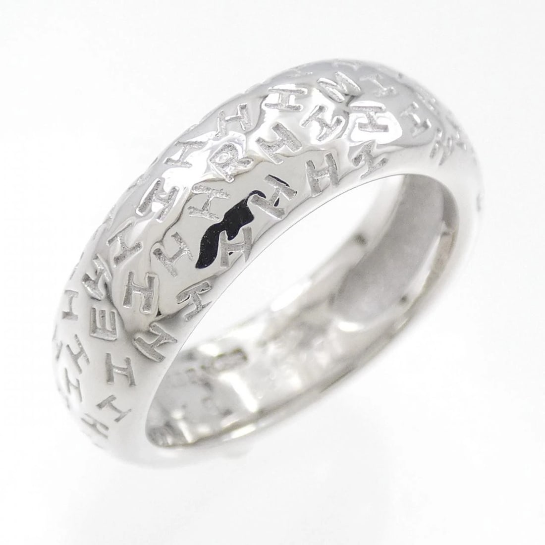 HERMES TOU BOU RING: Hermes Tou Bou Ring Brand: HERMES Type: Ring Material: 750, Color: Gold Size: US 5 Accessories: None Accessories Notice: When purchasing pre-owned goods, please refer to the photos of the