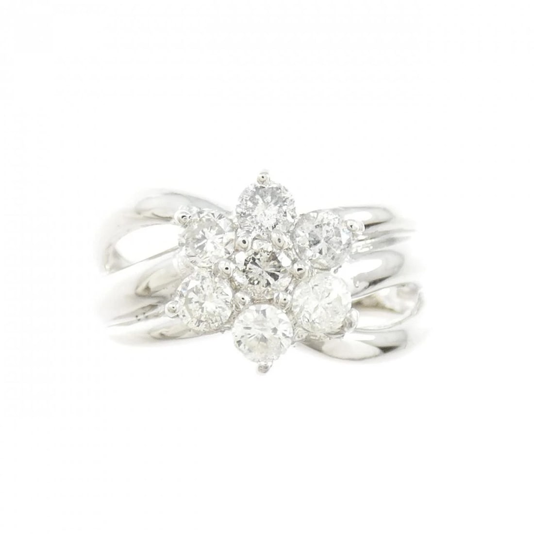 PT900 FLOWER DIAMOND RING - 2
