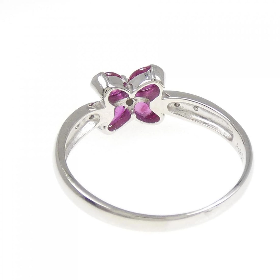 PT900 FLOWER RUBY RING - 3
