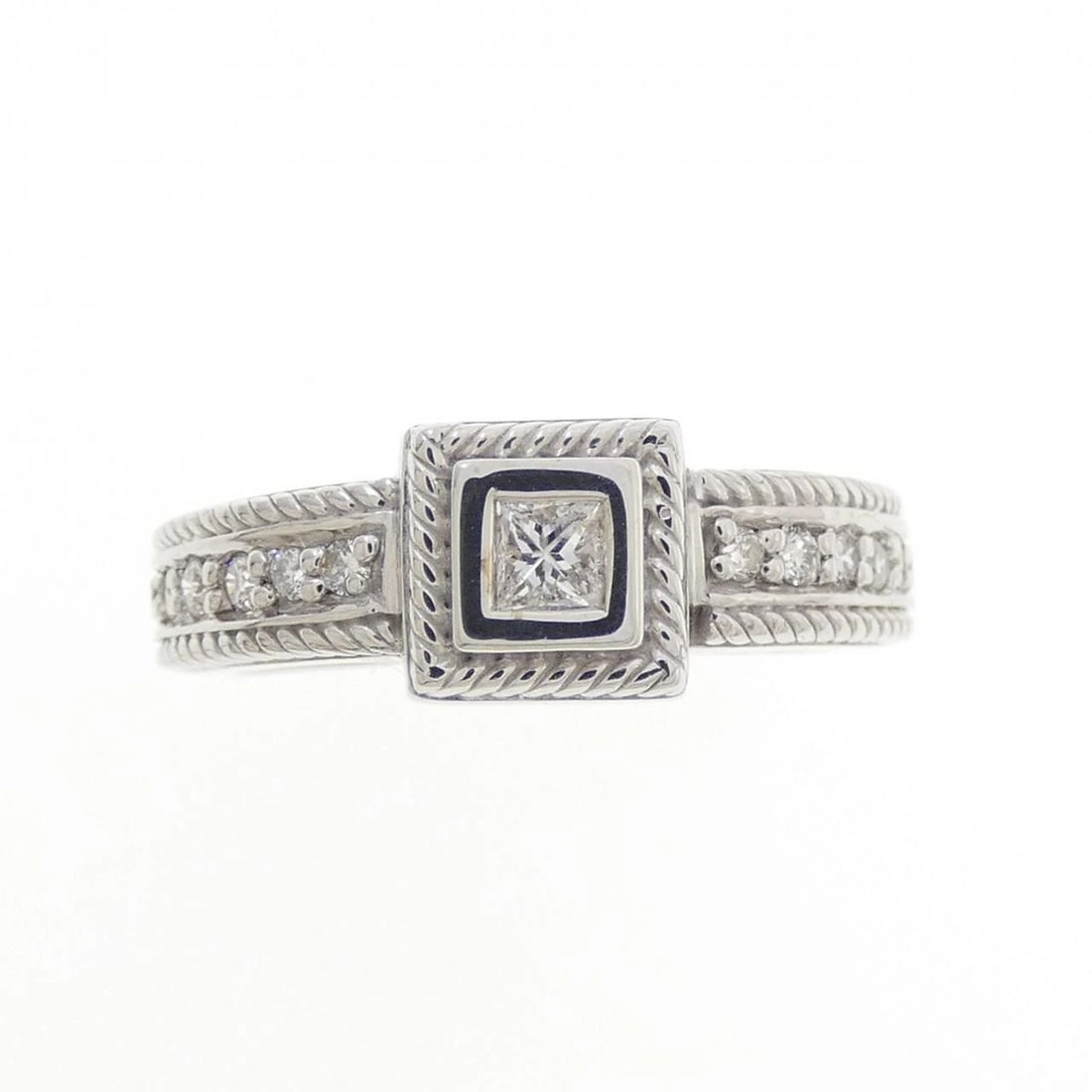 K18WG DIAMOND RING - 2