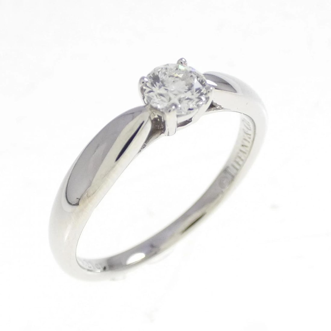 TIFFANY & CO. HARMONY RING: TIFFANY & Co. Harmony Ring Brand: TIFFANY&Co. Type: Ring Material: Platinum950, Main Stone/Creation Natural Color: White Size: US 4.25 Accessories: None Accessories Notice: When purchasing