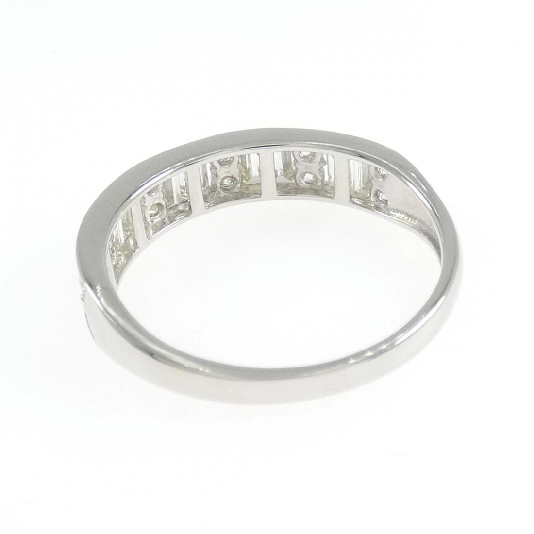 PT900 DIAMOND RING - 3