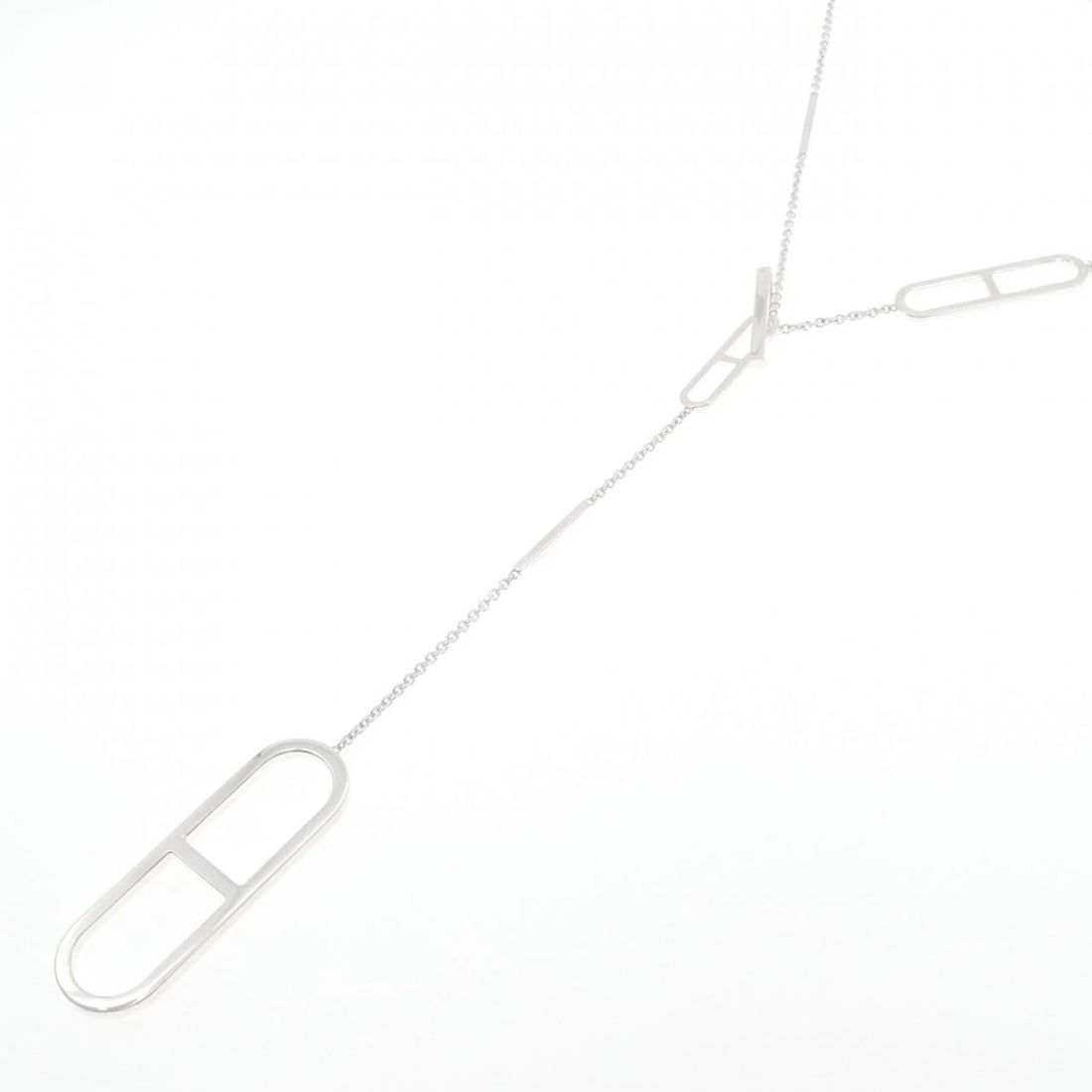 HERMES EVER CHAINE D'ANCRE NECKLACE: HERMES Ever Chaine d'Ancre Necklace Brand: HERMES Type: Necklace Material: 925 Silver, Color: Silver Size: -70cm, ActualSize Pendant top H x W: 59.7mmx19.7mm Chain Max. W: 2.3mm Accessories: