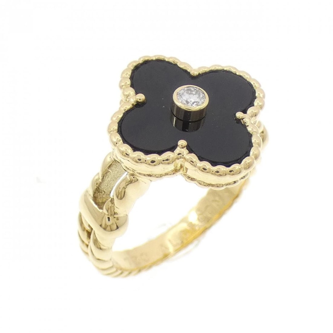 VAN CLEEF & ARPELS ALHAMBRA RING: Van Cleef & Arpels Alhambra Ring Brand: Van Cleef & Arpels Type: Ring Material: 750 Yellow Gold, Main Stone/Creation Onyx Color: Yellow Gold Size: 6-6.5 US Accessories: None Accessories No