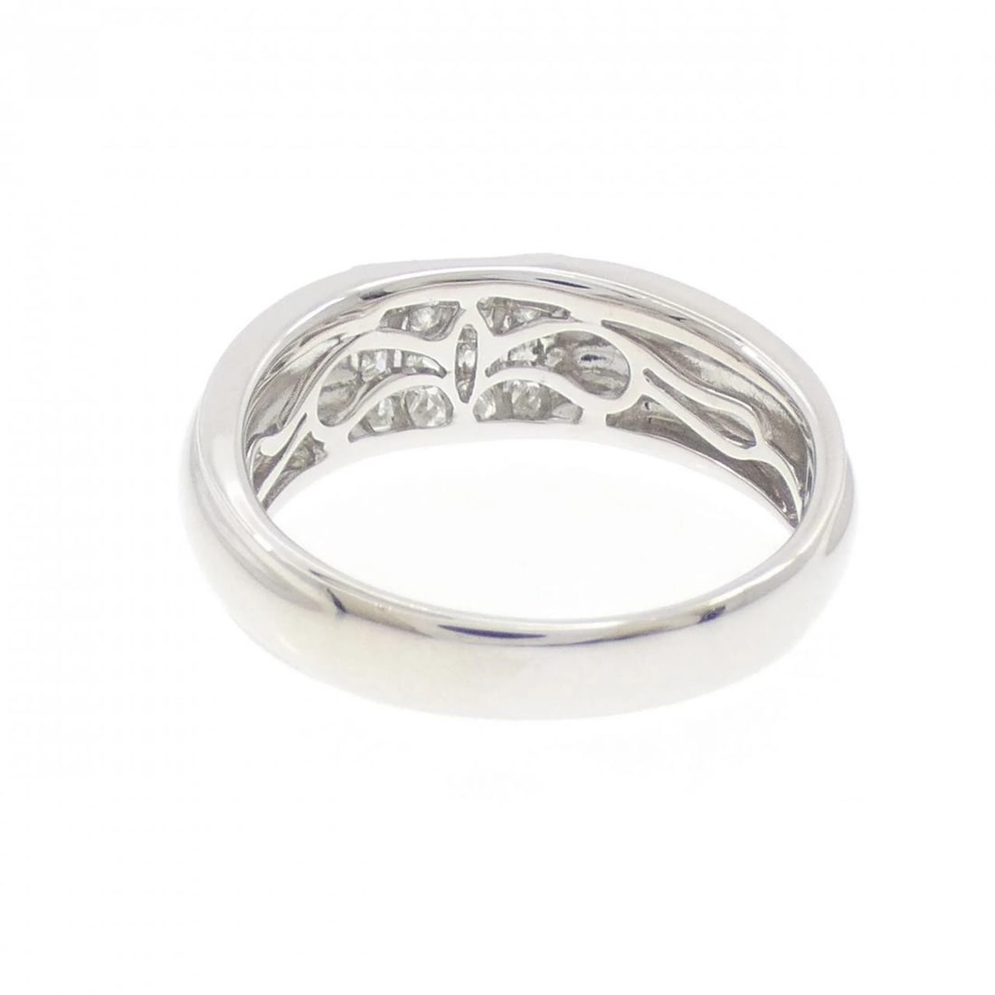 K18WG DIAMOND RING - 2