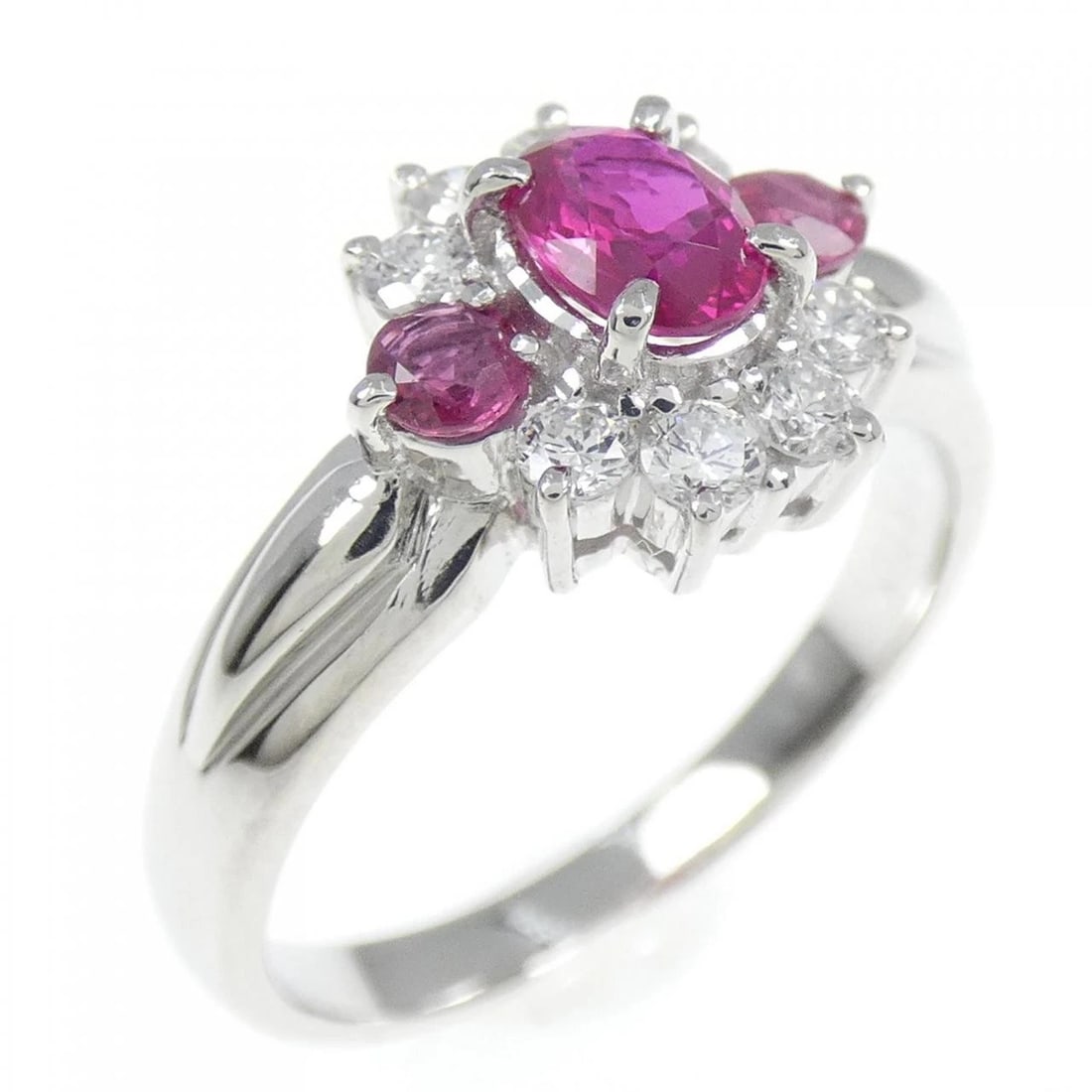 PT RUBY RING: PT Ruby Ring Brand: Unbranded Type: Ring Material: Platinum, Main Stone/Creation Ruby Color: Size: 5.5 -6 US Accessories: None Accessories Notice: When purchasing pre-owned goods, please