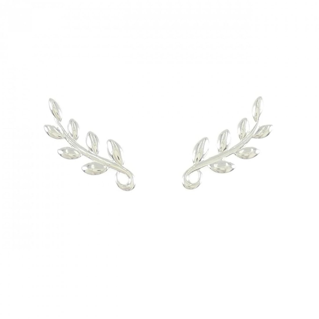 TIFFANY OLIVE LEAF EARRINGS: Tiffany Olive Leaf Earrings Brand: Tiffany Type: Earrings Material: 925 Silver, Color: Silver Size: ActualSize HxW: 19.2mmx7.4mm Accessories: None Accessories Notice: When purchasing