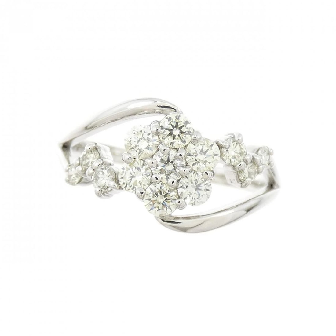 PT900 FLOWER DIAMOND RING - 2