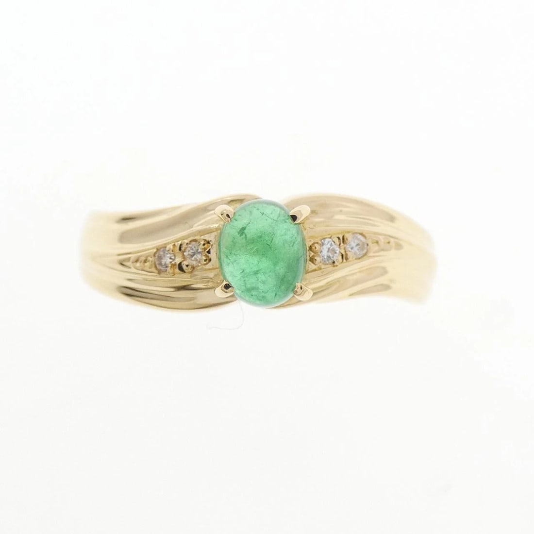 K18YG EMERALD RING: K18YG Emerald Ring Brand: Unbranded Type: Ring Material: K18 Yellow Gold, Color: YG Size: 8 US Accessories: None Accessories Notice: When purchasing pre-owned goods, please refer to the