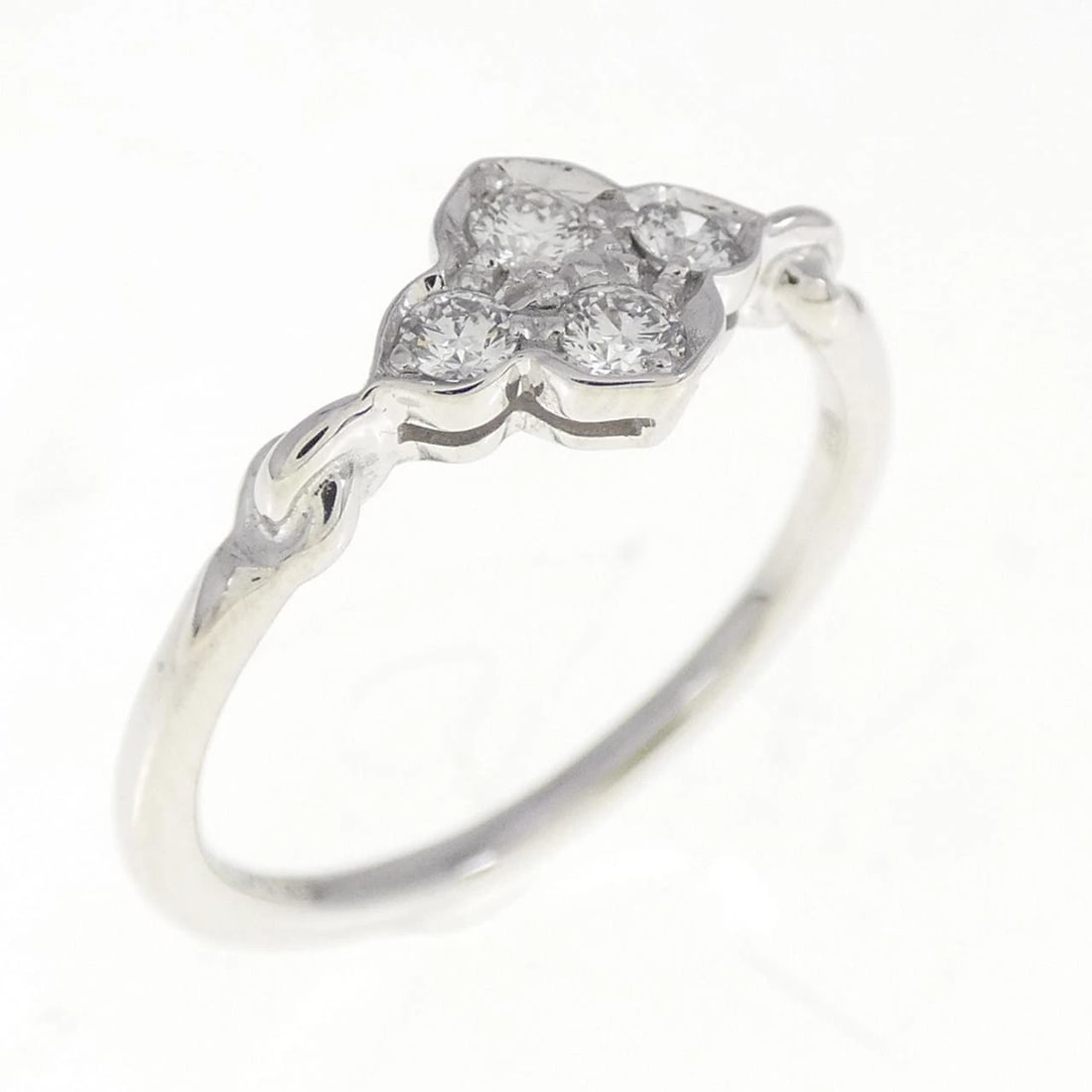 CARTIER INDIA MYSTERIEUSE CROWN RING: Cartier India Mysterieuse Crown Ring Brand: Cartier Type: Ring Material: 750 White Gold, Main Stone/Creation Natural Color: White Size: 4.5-5 (US size) Accessories: None Accessories Notice: