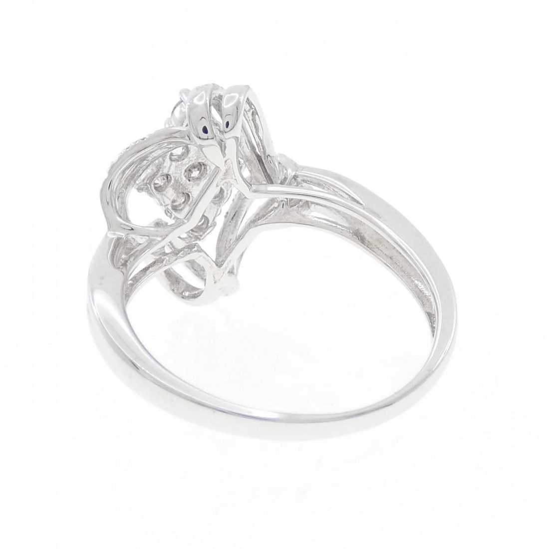 K18WG DIAMOND RING - 3