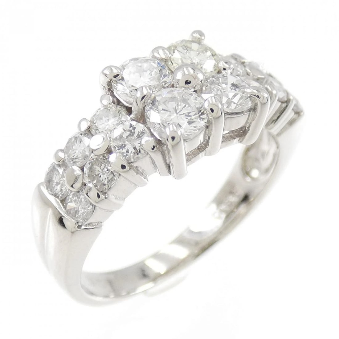 PT900 FLOWER DIAMOND RING: PT900 Flower Diamond Ring Brand: Unbranded Type: Ring Material: Platinum 900 Platinum, Main Stone/Creation Natural Color: Silver Size: 4 ( US size) Accessories: None Accessories Notice: Wh