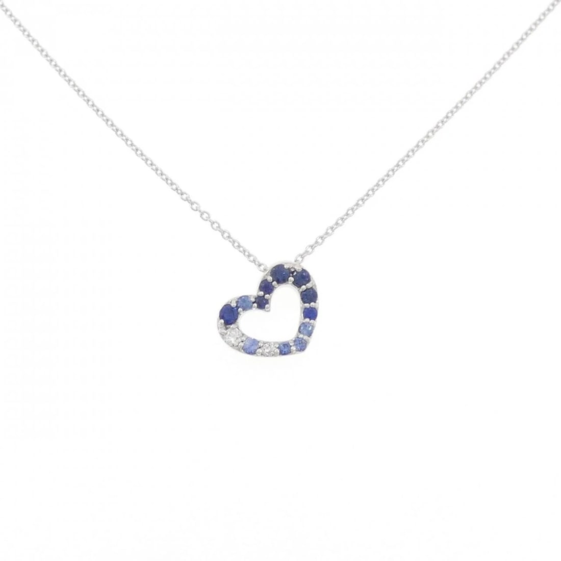 PONTE VECCHIO HEART NECKLACE: Ponte Vecchio Heart Necklace Brand: Ponte Vecchio Type: Necklace Material: K18 White Gold, Main Stone/Creation Sapphire Color: White Gold Size: ActualSize Pendant top H x W: 9.5mmx9.8mm Chain