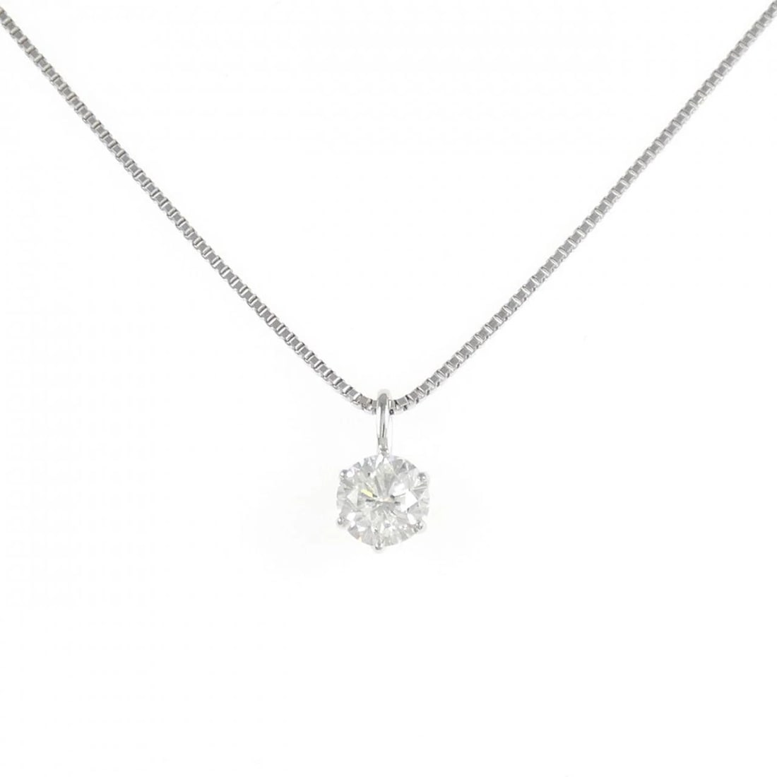 PT900 PT850 DIAMOND NECKLACE: PT900 PT850 Diamond Necklace Brand: Unbranded Type: Necklace Material: Platinum 900 Platinum Platinum 850, Main Stone/Creation Natural Color: F Size: 48cmActualSize Pendant top H x W: