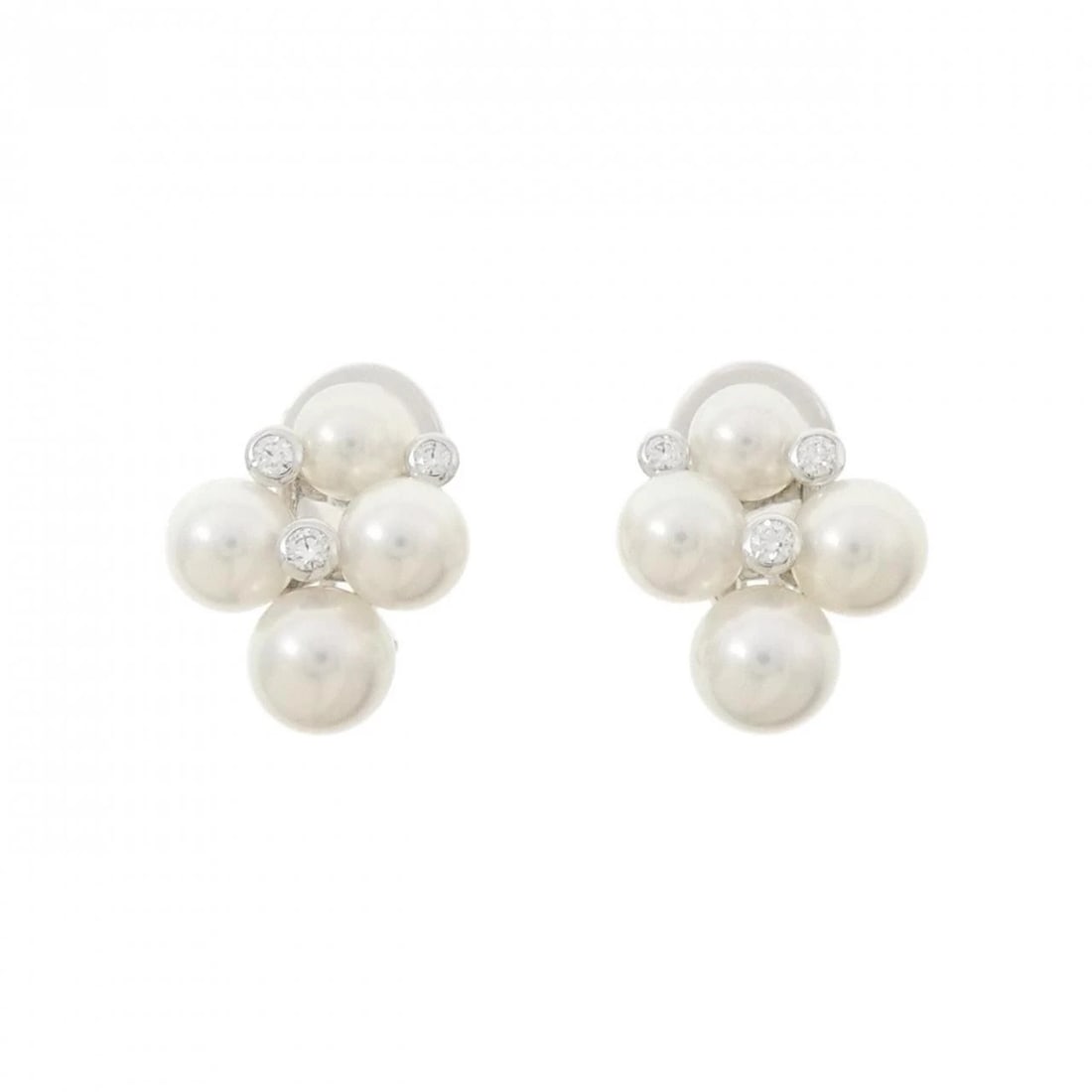 MIKIMOTO AKOYA PEARL EARRINGS: MIKIMOTO Akoya Pearl Earrings Brand: MIKIMOTO Type: Earrings Material: K18 White Gold, Main Stone/Creation Akoya Pearl Color: White Gold Size: ActualSize HxW: 14.7mmx12.6mm Accessories: None