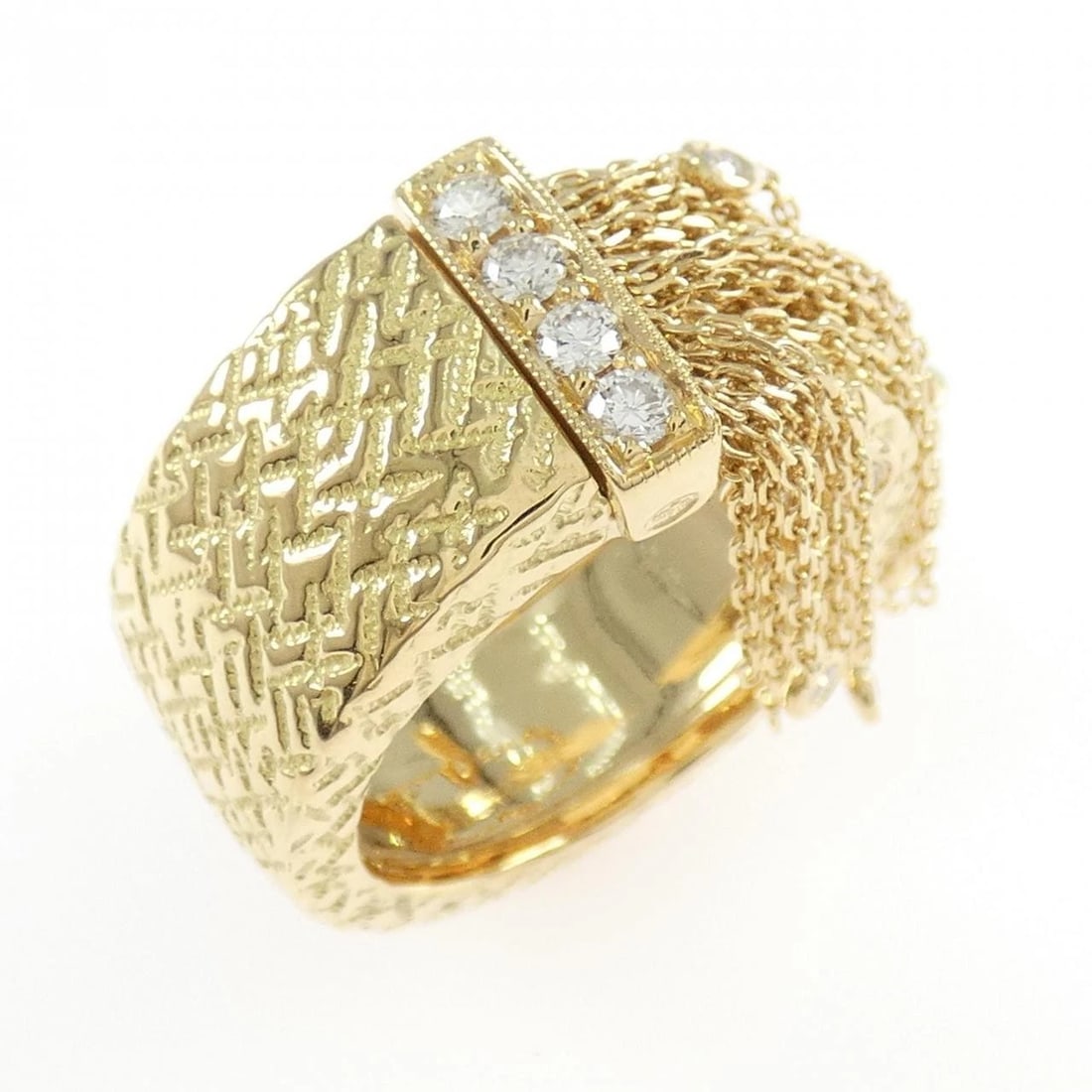 BOUCHERON DELILAH RING: Boucheron Delilah Ring Brand: Boucheron Type: Ring Material: 750 Yellow Gold, Color: Yellow Gold Size: 6US US Accessories: None Accessories Notice: When purchasing pre-owned goods, please
