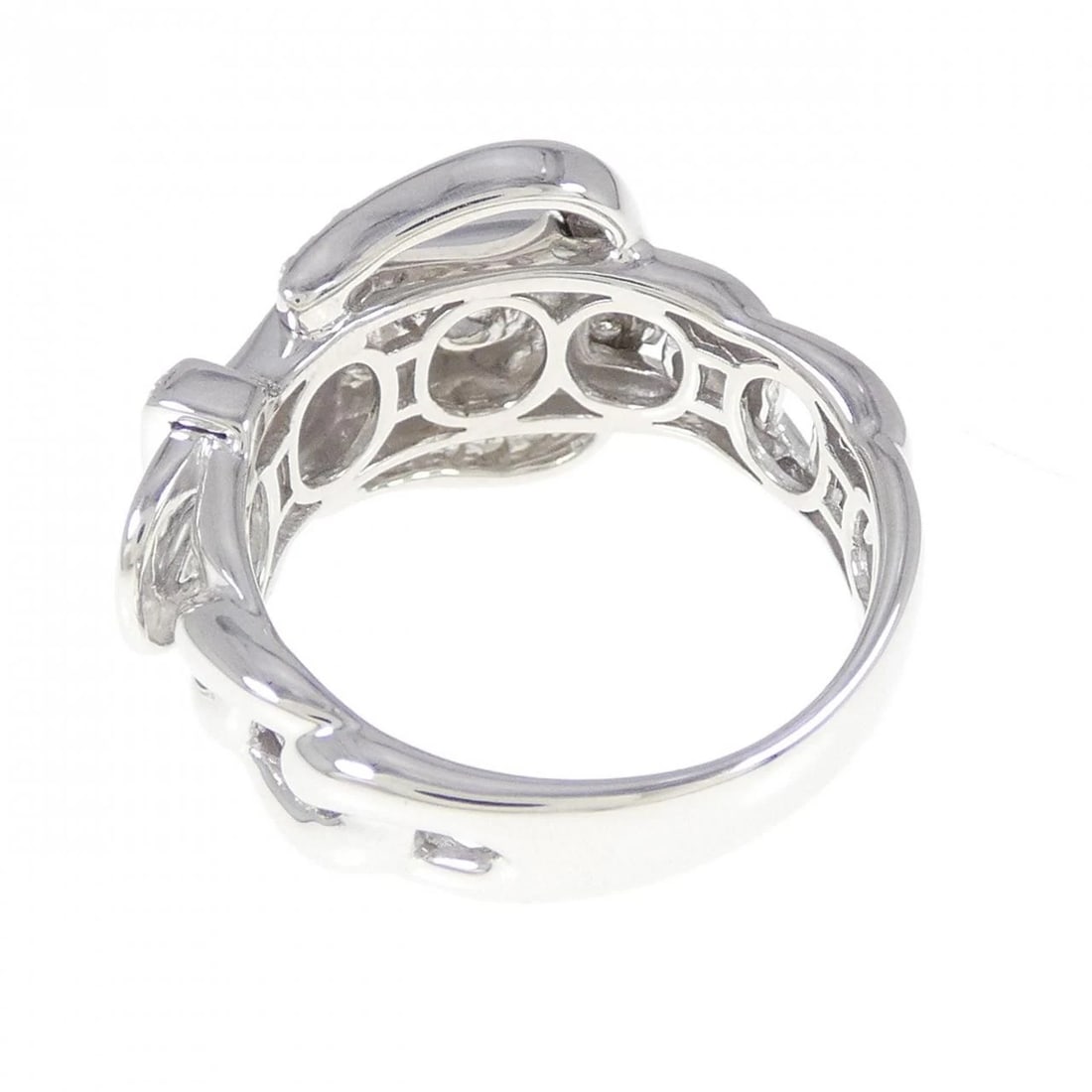 K18WG DIAMOND RING - 3