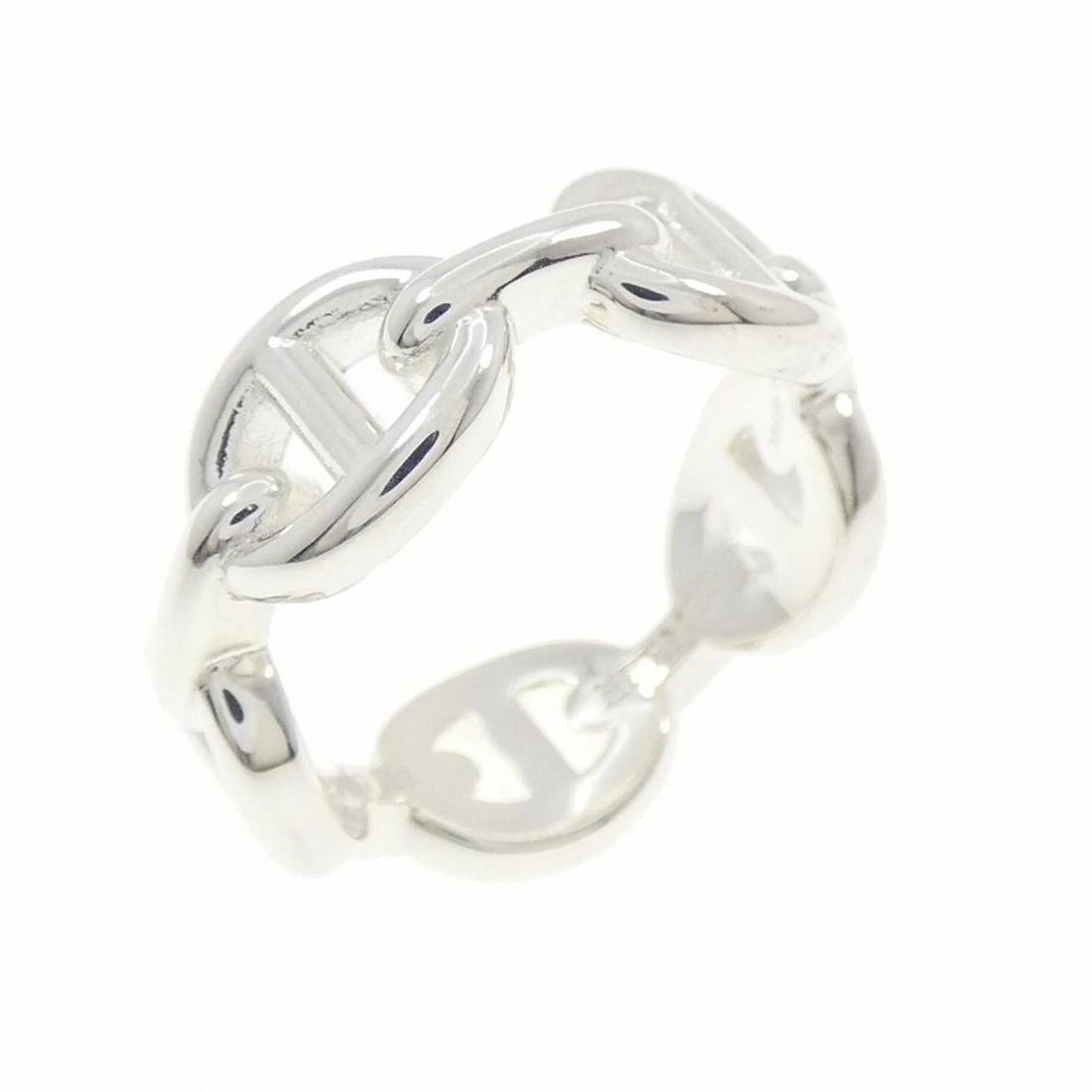 HERMES CHAINE D'ANCRE ENCHENE RING: HERMES Chaine d'Ancre Enchene Ring Brand: HERMES Type: Ring Material: 925 Silver, Color: Silver Size: 5.5 US Accessories: None Accessories Notice: When purchasing pre-owned goods, please