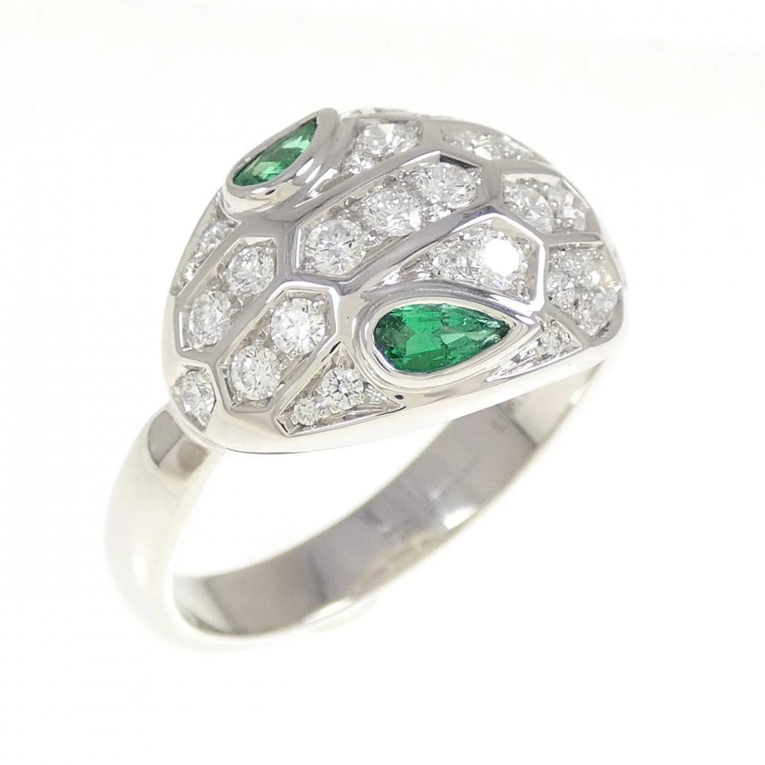 BVLGARI SERPENTI RING: BVLGARI Serpenti Ring Brand: BVLGARI Type: Ring Material: 750 White Gold, Main Stone/Creation Emerald Color: White Gold Size: 10US US Accessories: None Accessories Notice: When purchasing