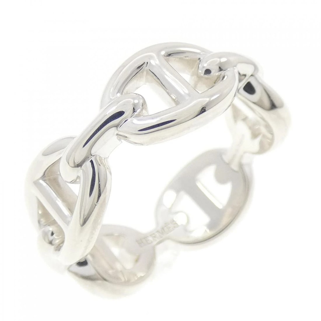 HERMES CHAINE D'ANCRE ENCHAINE RING: Hermes Chaine d'Ancre Enchaine Ring Brand: HERMES Type: Ring Material: 925 Silver, Color: Silver Size: US 7.25 Accessories: None Accessories Notice: When purchasing pre-owned goods, please