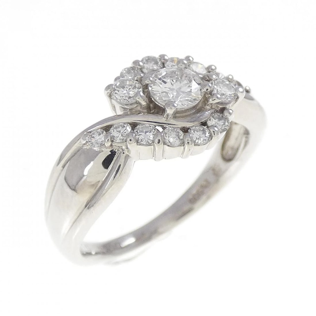 PT900 DIAMOND RING: PT900 Diamond Ring Brand: Unbranded Type: Ring Material: Platinum 900 Platinum, Main Stone/Creation Natural Color: None Size: 6.5 US Accessories: None Accessories Notice: When purchasing p