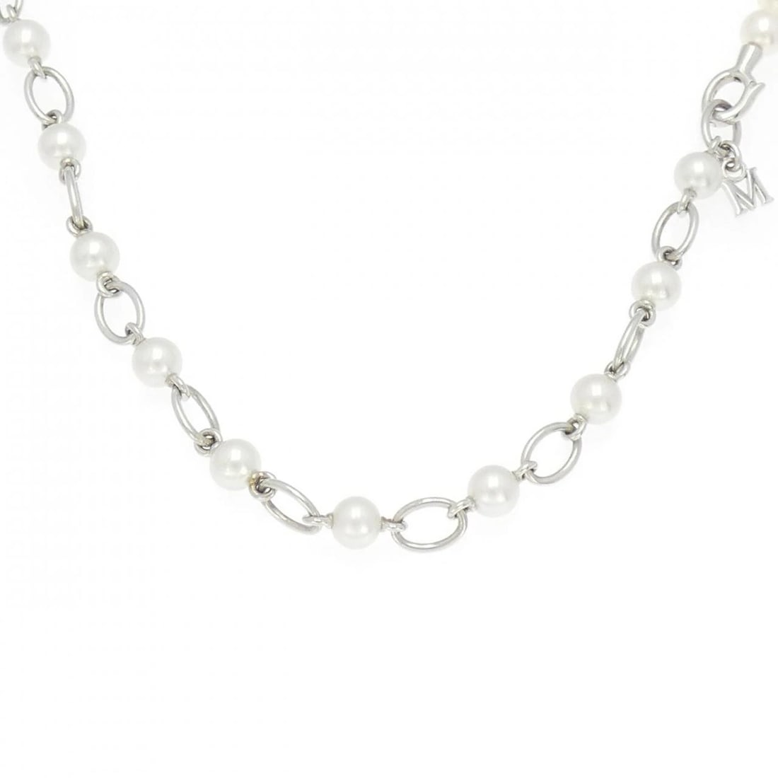 MIKIMOTO LIBERTE NECKLACE: MIKIMOTO Liberte Necklace Brand: MIKIMOTO Type: Necklace Material: 925 Silver, Main Stone/Creation Akoya Pearl Color: Silver Size: -58cm, ActualSize Max W: 7.5mm Accessories: None Accessori