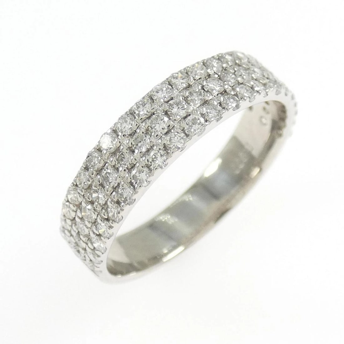 PT900 PAVE DIAMOND RING: PT900 Pave Diamond Ring Brand: Unbranded Type: Ring Material: Platinum 900 Platinum, Main Stone/Creation Natural Color: White Gold Size: 5.5 US Accessories: None Accessories Notice: When p