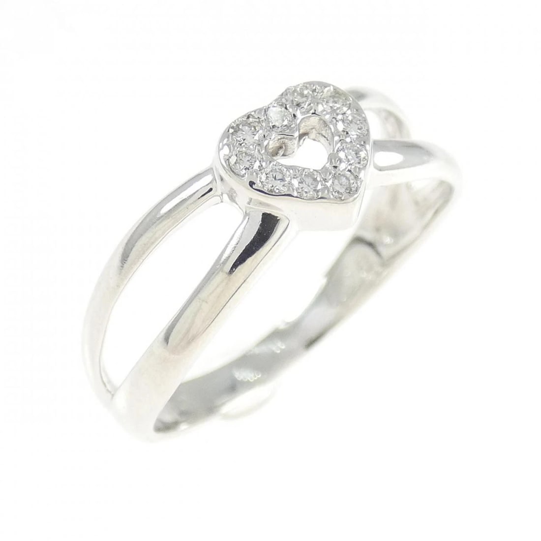 K18WG HEART DIAMOND RING: K18WG Heart Diamond Ring Brand: Unbranded Type: Ring Material: K18 White Gold, Main Stone/Creation natural Color: White Gold Size: 6-6.5 US Accessories: None Accessories Notice: When