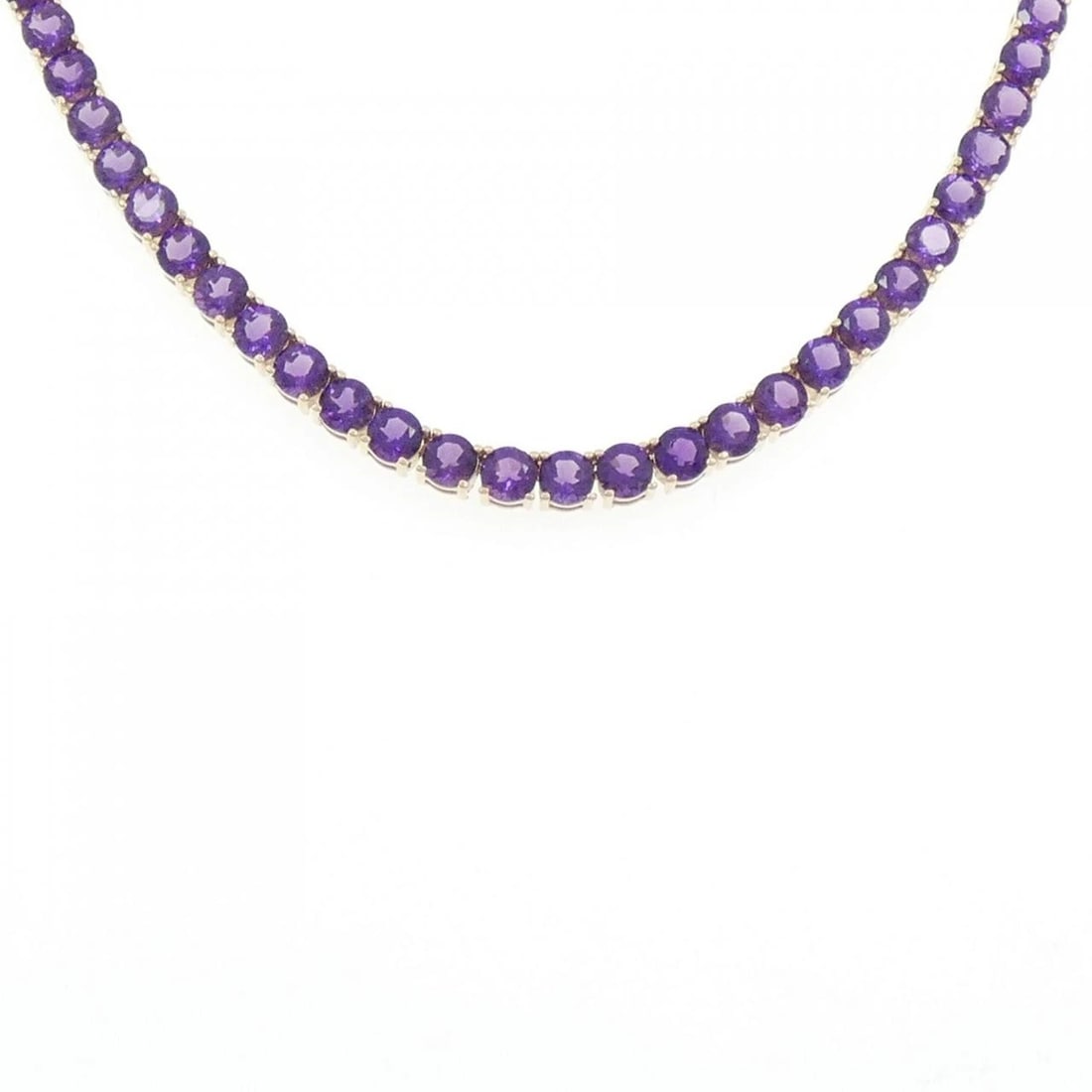 14KYG AMETHYST NECKLACE: 14KYG Amethyst Necklace Brand: Unbranded Type: Necklace Material: 14K Yellow Gold, Color: YG Size: 42cmActualSize Max W: 4.0mm Accessories: None Accessories Notice: When purchasing pre-owned