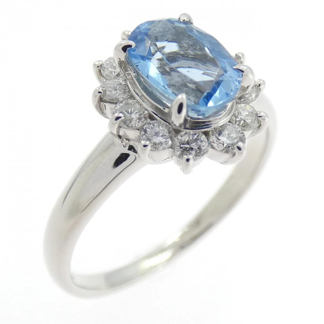 PT900 AQUAMARINE RING: PT900 Aquamarine Ring Brand: Unbranded Type: Ring Material: Platinum 900 Platinum, Main Stone/Creation Natural Color: White Gold Size: 6.5 US Accessories: None Accessories Notice: When