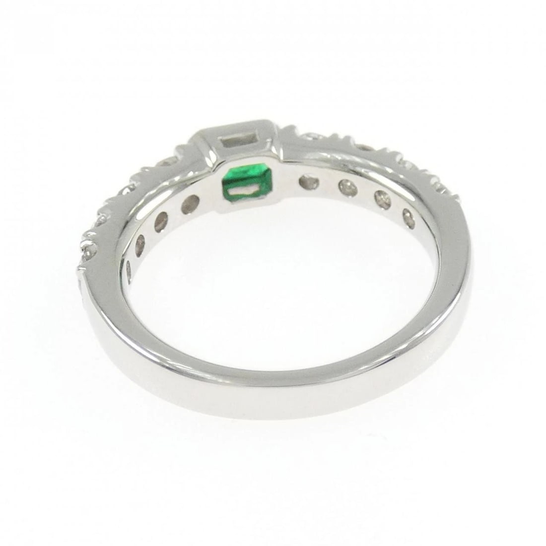 PT900 EMERALD RING - 3