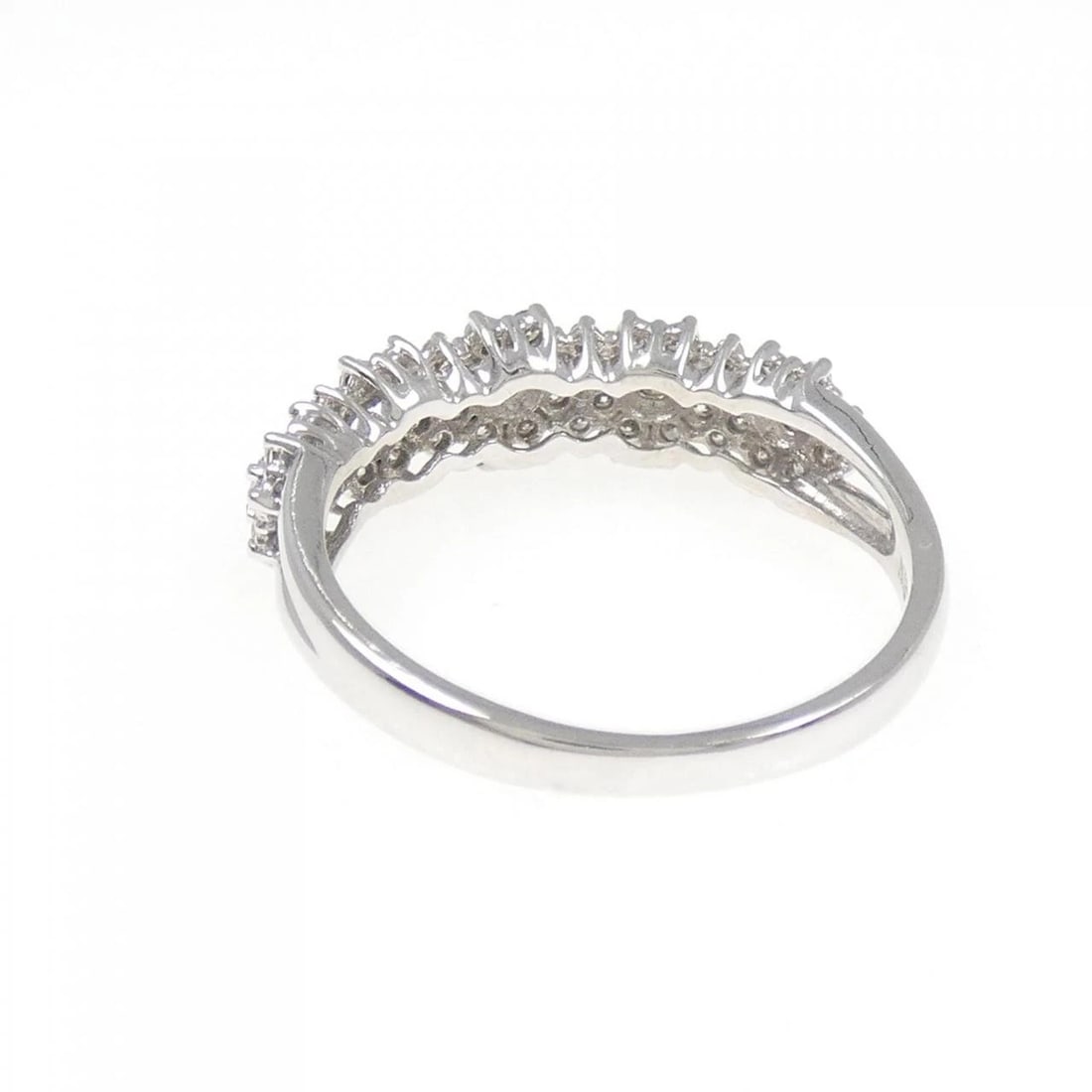 K18WG DIAMOND RING - 3