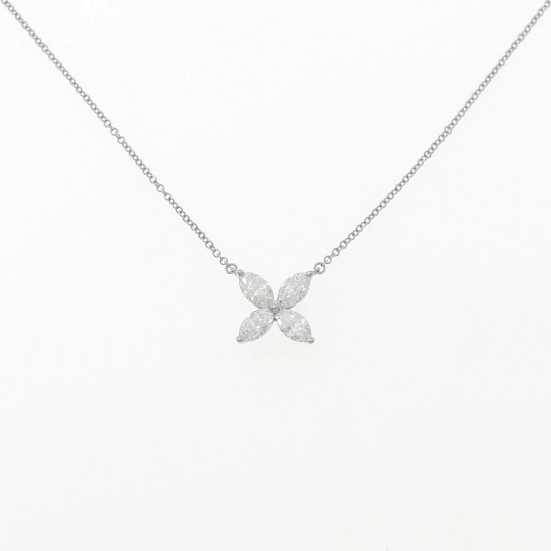 TIFFANY VICTORIA LARGE NECKLACE: Tiffany Victoria Large Necklace Brand: Tiffany Type: Necklace Material: Platinum 950, Main Stone/Creation Natural Color: Platinum Size: ActualSize Pendant top H x W: 9.5mmx9.7mm Chain Max. W: