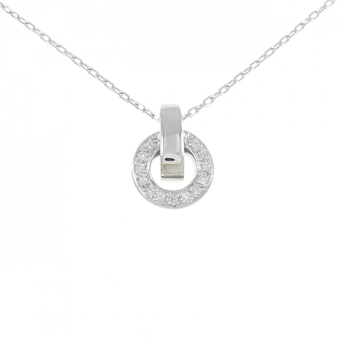 K18WG DIAMOND NECKLACE: K18WG Diamond Necklace Brand: Unbranded Type: Necklace Material: K18 White Gold, Main Stone/Creation Natural Color: WG Size: 40cmActualSize Pendant top H x W: 13.8mmx10.1mm Chain Max. W: 0.8mm