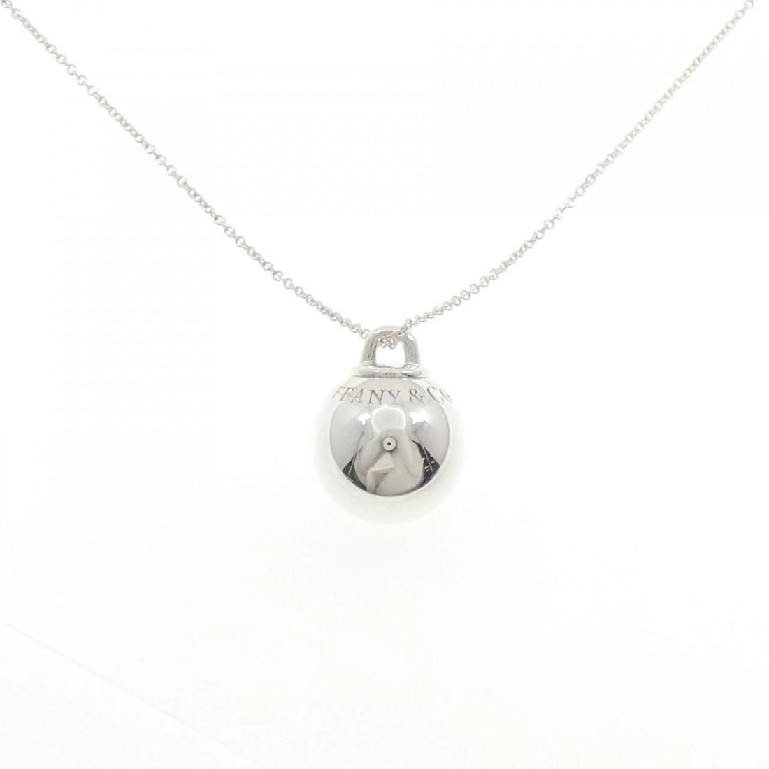 TIFFANY BALL NECKLACE: Tiffany Ball Necklace Brand: Tiffany Type: Necklace Material: 925 Silver, Color: Silver Size: ActualSize Pendant top H x W: 23.7mmx18.7mm Chain Max. W: 1.6mm Size71-82cm Accessories: None
