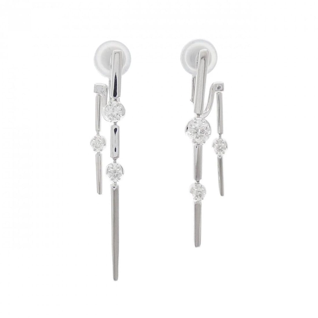 TASAKI DIAMOND EARRINGS: TASAKI Diamond Earrings Brand: TASAKI Type: Earrings Material: K18 White Gold, Main Stone/Creation Natural Color: White Size: ActualSize HxW: 46.4mmx4.3mm Accessories: None Accessories