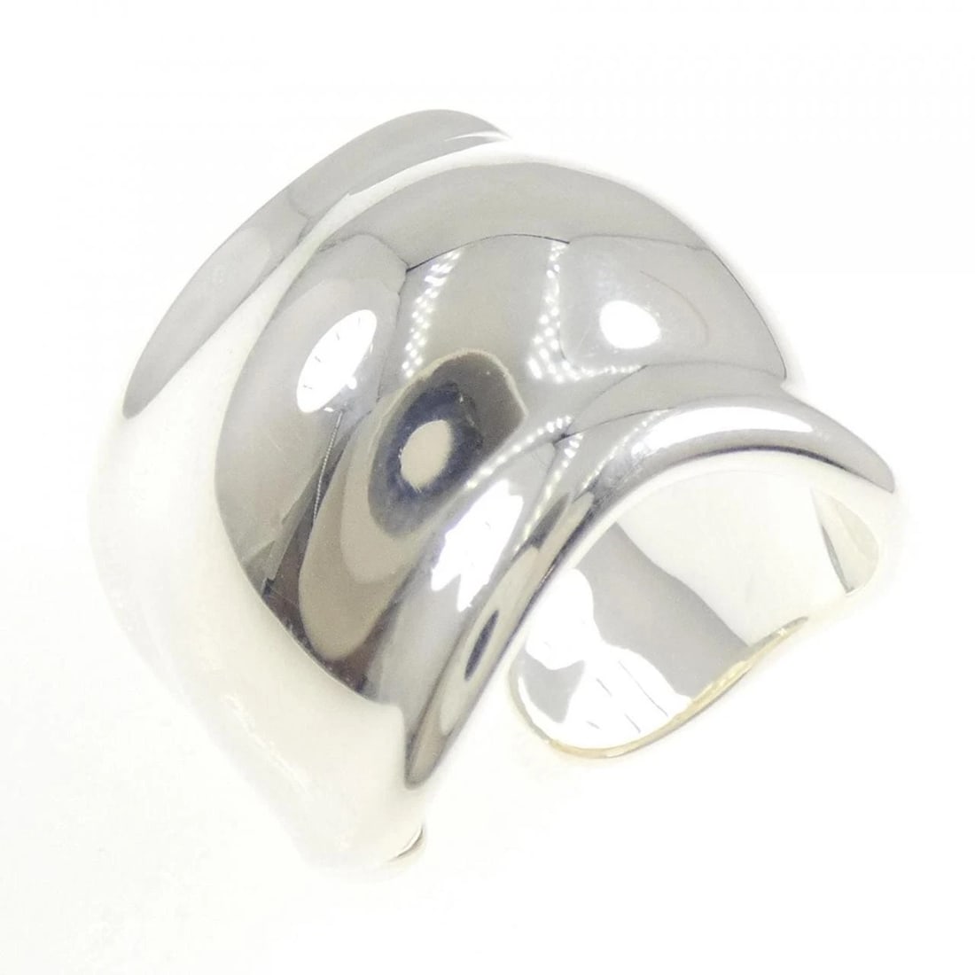 TIFFANY & CO. BONE RING: TIFFANY & Co. Bone Ring Brand: TIFFANY&Co. Type: Ring Material: Platinum 950, Color: White Size: US 10.75 Accessories: None Accessories Notice: When purchasing pre-owned goods, please refer