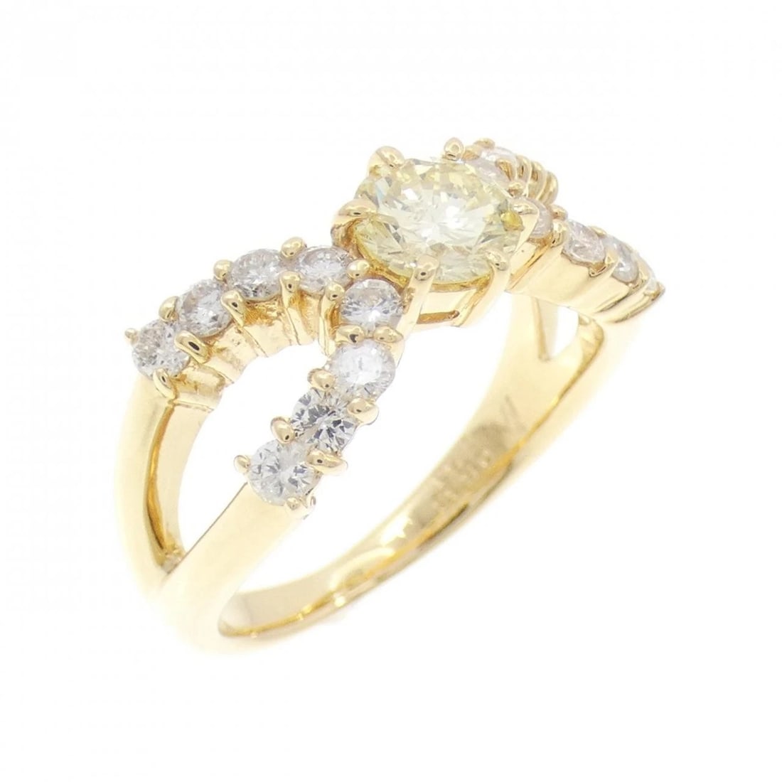 K18YG DIAMOND RING: K18YG Diamond Ring Brand: Unbranded Type: Ring Material: K18 Yellow Gold, Main Stone/Creation Natural Color: YG Size: 6.5 US Accessories: None Accessories Notice: When purchasing pre-owned