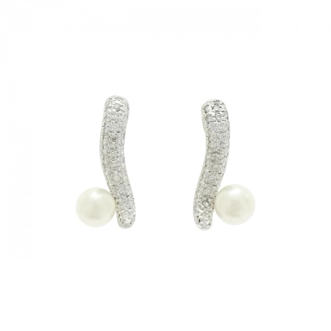 K18WG AKOYA PEARL EARRINGS: K18WG Akoya Pearl Earrings Brand: Unbranded Type: Earrings Material: K18 White Gold, Color: WG Size: ActualSize HxW: 19.4mmx8.9mm Accessories: None Accessories Notice: When purchasing