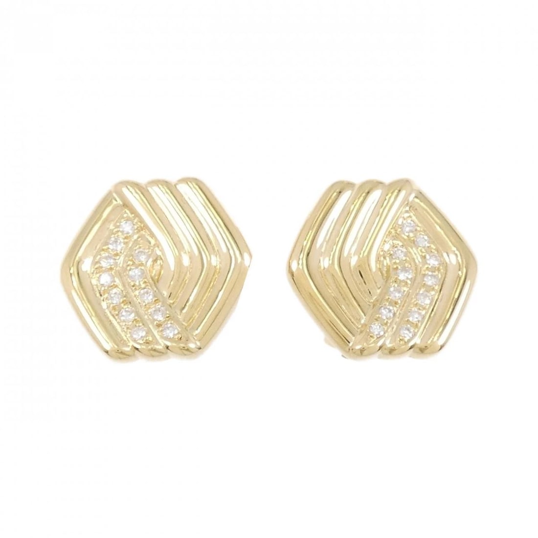 TASAKI DIAMOND EARRINGS: TASAKI Diamond Earrings Brand: TASAKI Type: Earrings Material: K18 Yellow Gold, Main Stone/Creation Natural Color: Yellow Gold Size: ActualSize HxW: 17.9mmx18.4mm Accessories: None