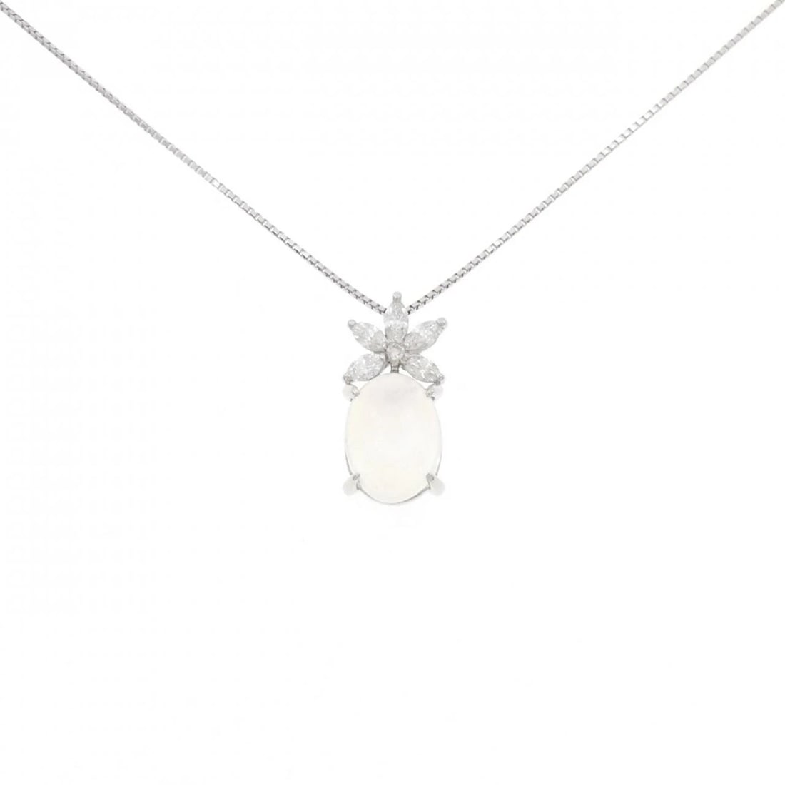 PT900 PT850 MOONSTONE NECKLACE: PT900 PT850 Moonstone Necklace Brand: Unbranded Type: Necklace Material: Platinum 900 Platinum Platinum 850, Color: None Size: 45cmActualSize Pendant top H x W: 19.0mmx9.1mm Chain Max. W: